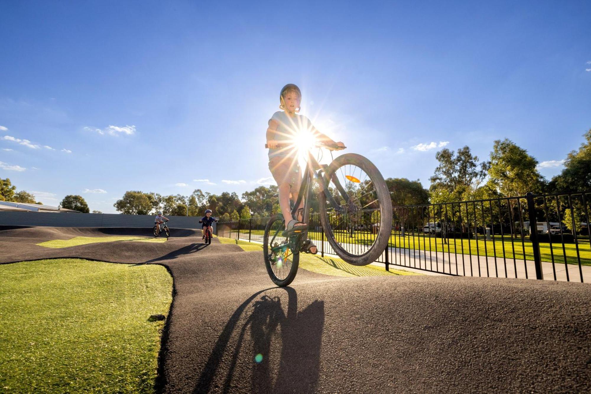 Big4 Deniliquin Holiday Park Eksteriør billede
