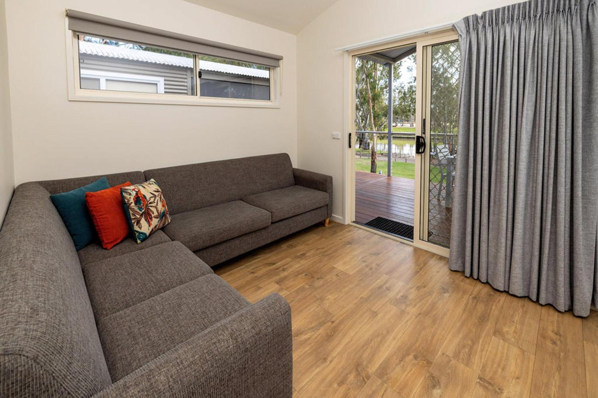 Big4 Deniliquin Holiday Park Værelse billede