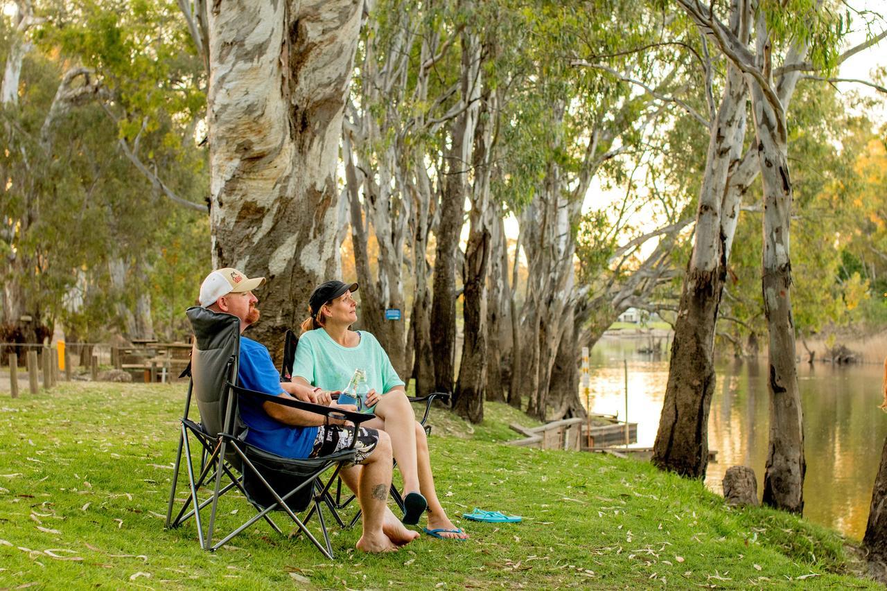 Big4 Deniliquin Holiday Park Eksteriør billede